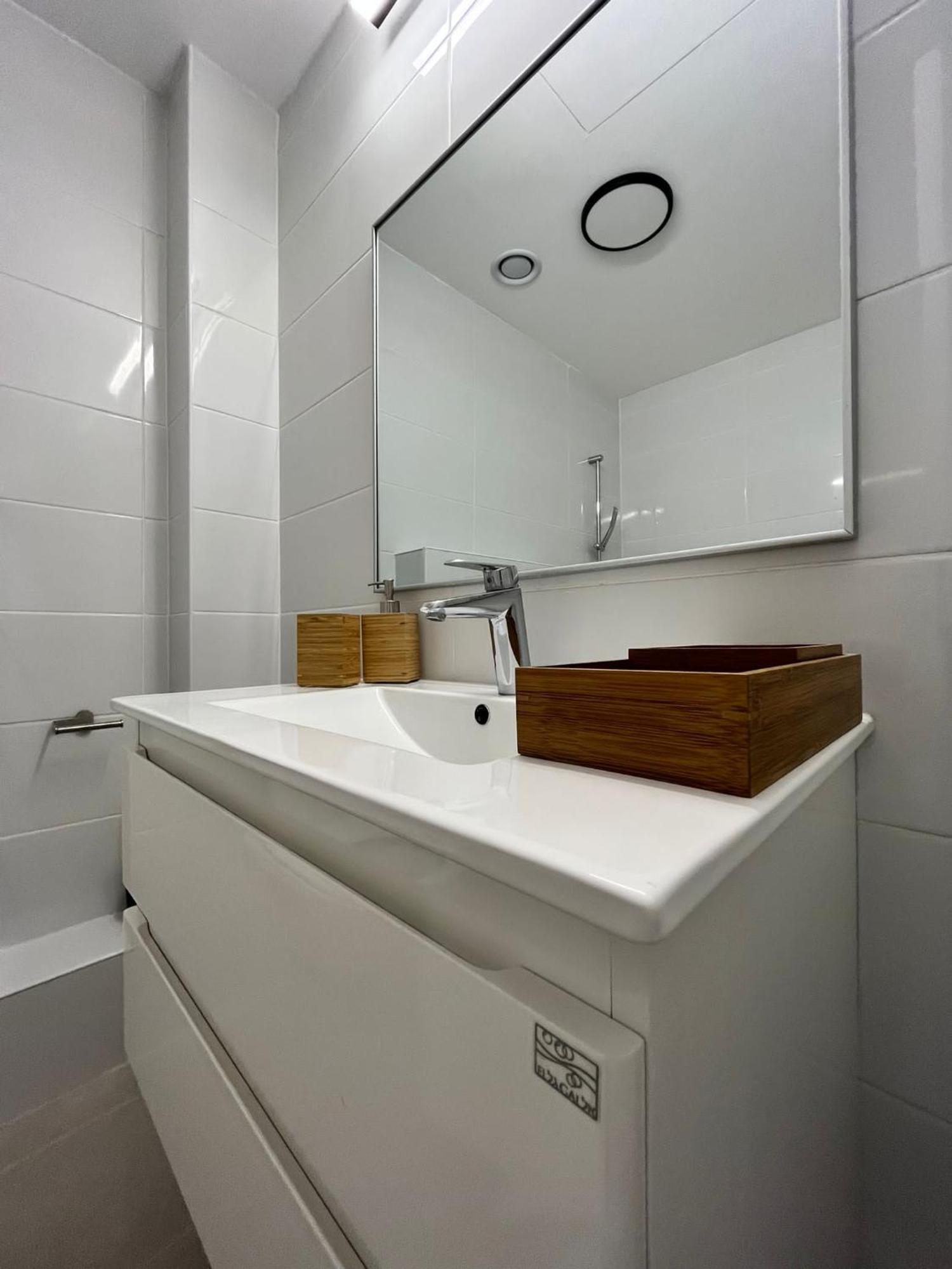 New Luxuries 3 Bedroom Apartment In J Tower Jerusalem Exterior photo